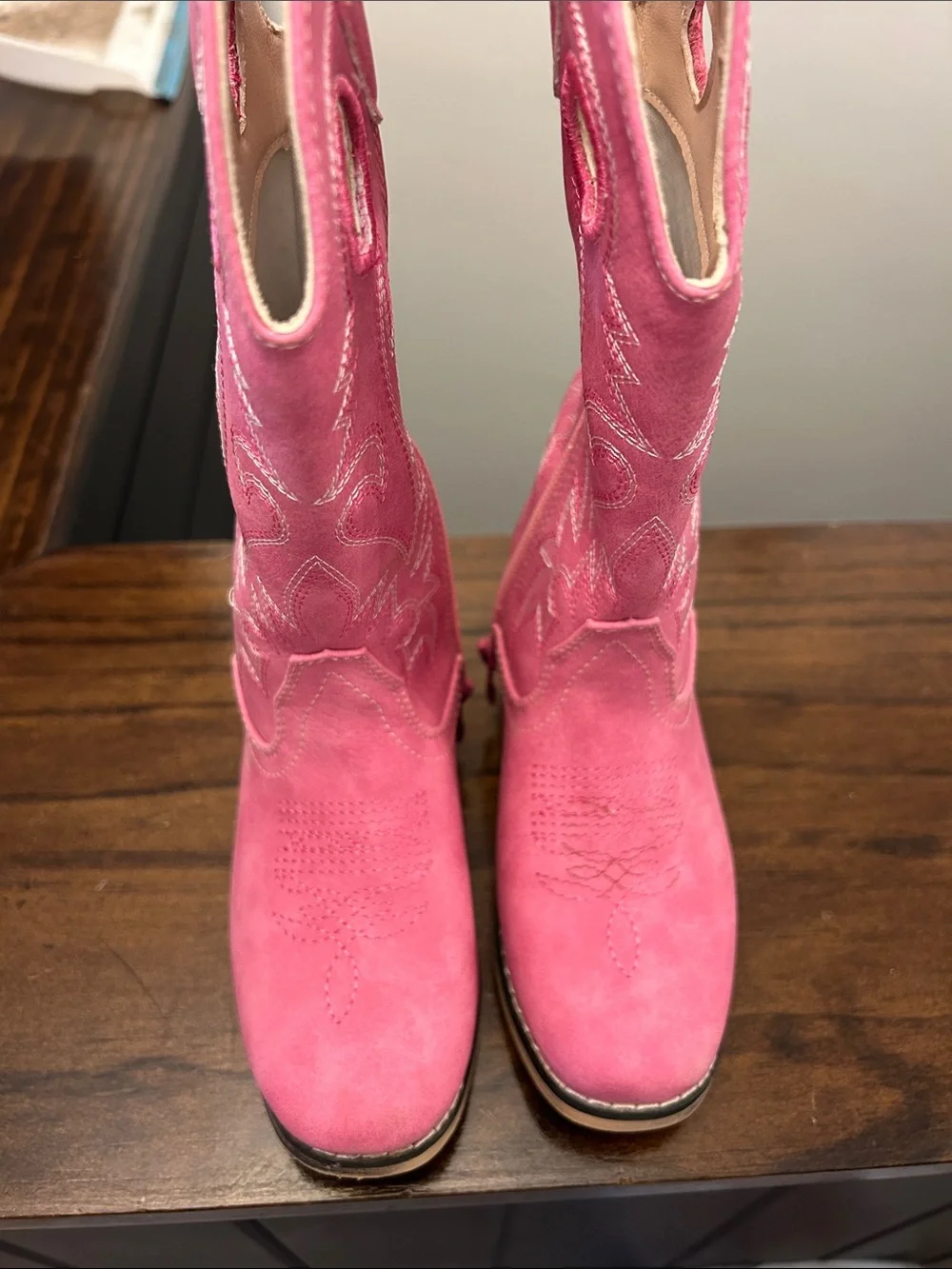 N/A stylish pink